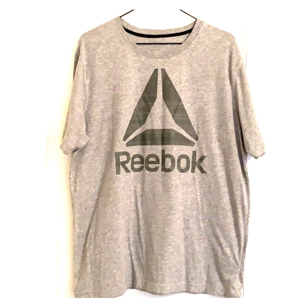 Reebok t-shirt